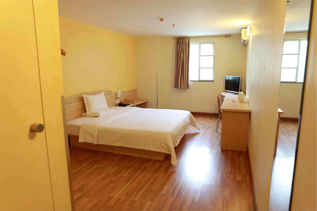 7Days Inn Bazhong Jiangbei Bus Station Centre חדר תמונה