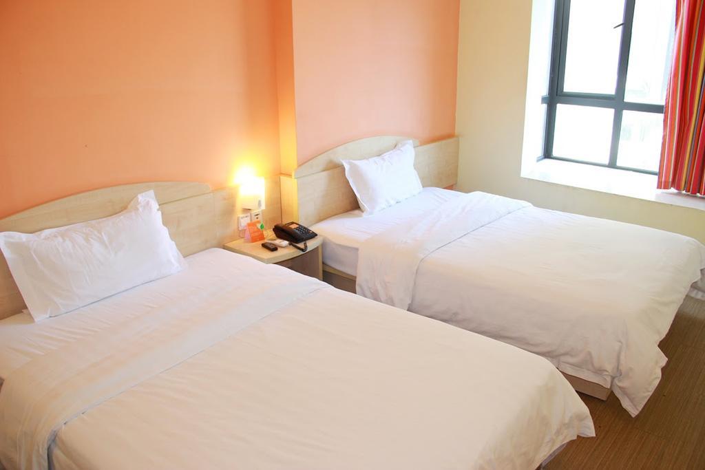 7Days Inn Bazhong Jiangbei Bus Station Centre מראה חיצוני תמונה