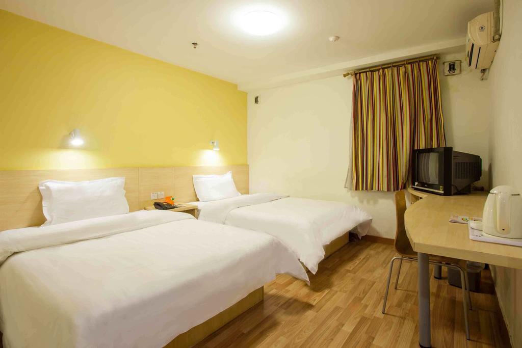 7Days Inn Bazhong Jiangbei Bus Station Centre חדר תמונה